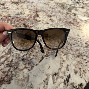 Ray Ban Wayfarer sunglasses